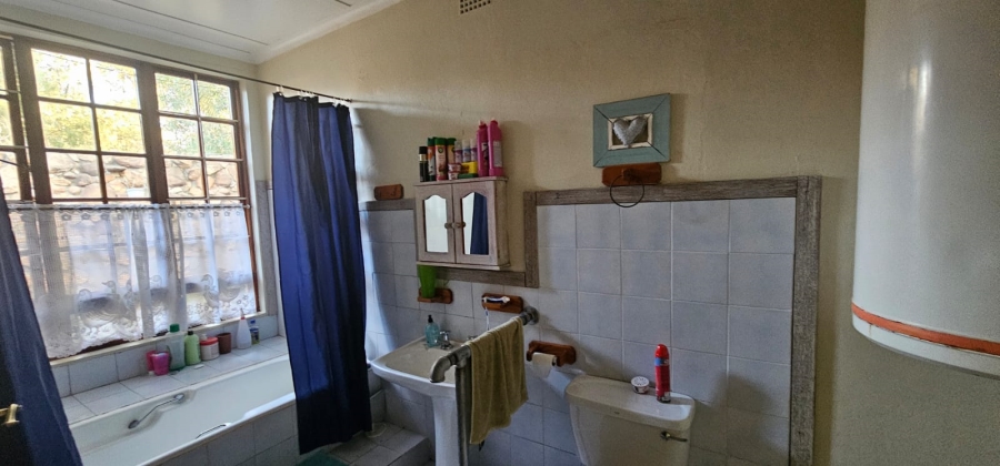 Commercial Property for Sale in Waterglen A H North West